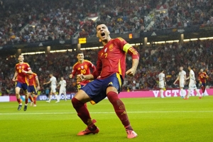 Alvaro Morata vs Serbia: Penalti Mengangkasa, lalu Cetak Gol Penebus Dosa Alvaro Morata vs Serbia: Penalti Mengangkasa, lalu Cetak Gol Penebus Dosa