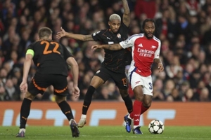 Lawan Liverpool