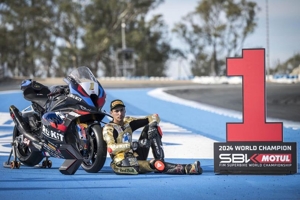 Setelah Yamaha dan BMW, Toprak Razgatlioglu Langsung Kepikiran Juarai WorldSBK Pakai Motor Lain Setelah Yamaha dan BMW, Toprak Razgatlioglu Langsung Kepikiran Juarai WorldSBK Pakai Motor Lain