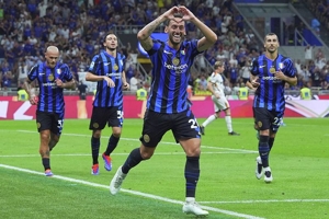 Inter vs Juventus dan 3 Opsi Pengganti Hakan Calhanoglu Inter vs Juventus dan 3 Opsi Pengganti Hakan Calhanoglu