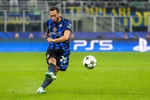 Siapa Pengganti Hakan Calhanoglu?