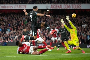 Arsenal Batal Menang, Liverpool Kehilangan Poin, Netizen: Lah City yang Untung!