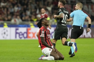Masa Depan Rafael Leao di AC Milan Mulai Terombang-Ambing Masa Depan Rafael Leao di AC Milan Mulai Terombang-Ambing