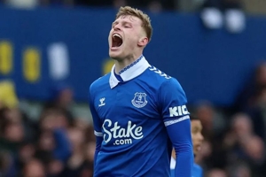 Manchester United Hidupkan Minat Pada Jarrad Branthwaite Manchester United Hidupkan Minat Pada Jarrad Branthwaite