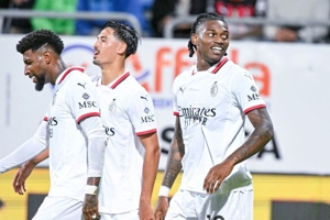 Rapor Pemain AC Milan Saat Ditahan Cagliari: Leao Bersinar, Fofana dan Lini Belakang Mengecewakan