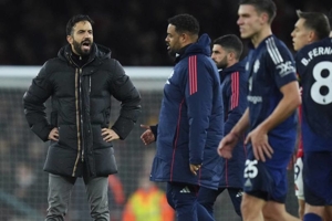 Banyak Telinga 'Nakal' di Internal Man United, Ruben Amorim Pilih Bersikap Santai Banyak Telinga 'Nakal' di Internal Man United, Ruben Amorim Pilih Bersikap Santai