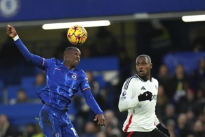 Rapor Pemain Chelsea saat Dikalahkan Fulham: Palmer Bersinar, Sancho Kesulitan