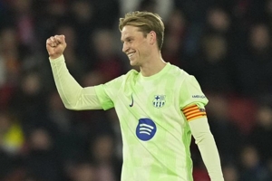 Tinggalkan Barcelona, Frenkie De Jong Menuju Arab Saudi?