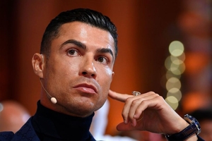 Cristiano Ronaldo Blak-Blakan Sebut Ballon d'Or 2024 Tidak Adil, Vinicius Junior Lebih Layak Menang ketimbang Rodri Cristiano Ronaldo Blak-Blakan Sebut Ballon d'Or 2024 Tidak Adil, Vinicius Junior Lebih Layak Menang ketimbang Rodri