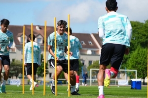 Pemain Serbabisa