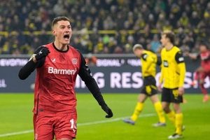 Hasil Bundesliga: Permalukan Dortmund 3-2, Leverkusen Tempel Ketat Bayern Munchen di Puncak Klasemen