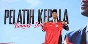 VIDEO: Patrick Kluivert Resmi Jadi Pelatih Timnas Indonesia, Langsung Pake Peci dan Jersey