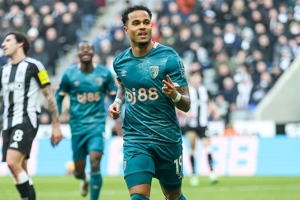 Anak Patrick Kluivert Hattrick, Bournemouth Hancurkan Newcastle di Premier League!