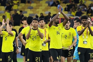 Timnas Malaysia Dapat Satu Calon Pemain Naturalisasi Dari Belanda: Dulu Pernah Bela AZ Alkmaar Tapi Sekarang Menganggur Timnas Malaysia Dapat Satu Calon Pemain Naturalisasi Dari Belanda: Dulu Pernah Bela AZ Alkmaar Tapi Sekarang Menganggur