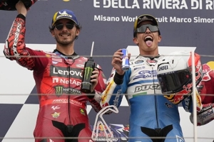 Pecco Bagnaia dan Marc Marquez