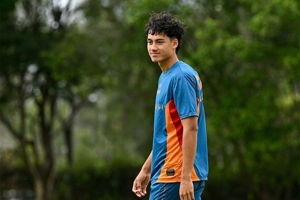 Rafael Struick Debut Starter, Brisbane Roar Raih Poin Perdana di A-League 2025/2025