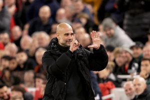 Balasan Menohok Pep Guardiola Saat Diejek Fans Liverpool: Pamer 6 Trofi Premier League!