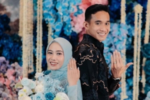 So Sweet! 8 Tahun Pacaran Sejak SMA, Rizky Ridho Gelar Pertunangan dengan Sang Kekasih, Sendy Aulia