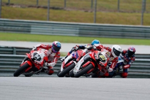 Seri Terakhir Asia Road Racing Championship, Astra Honda Racing Bidik Dua Gelar Juara Asia untuk Indonesia