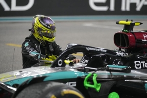 Lewis Hamilton Emosional Akhiri Kolaborasi dengan Mercedes di Formula 1: Mereka Selalu Dukung Saya Sejak Saya Masih Kecil