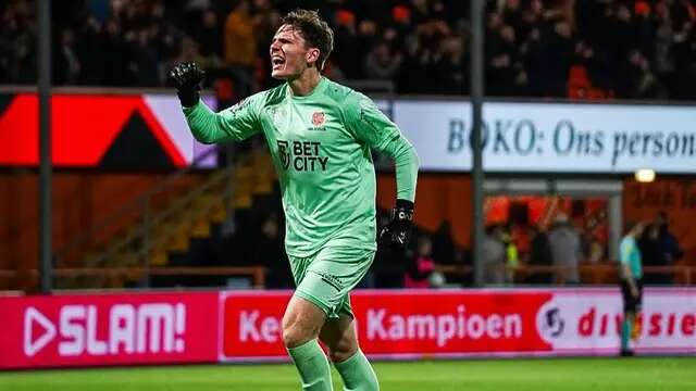 Nama kiper FC Volendam, Kayne van Oevelen, tiba-tiba ramai dibicarakan. (Bola.com/Dok.Instagram Kayne van Oevelen).