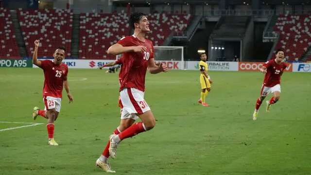 Menit ke-82, Indonesia kembali mencetak gol. Kali ini dimulai dari tendangan sudut Evan Dimas yang dituntaskan sundulan keras Elkan Baggott. (Dok. PSSI)