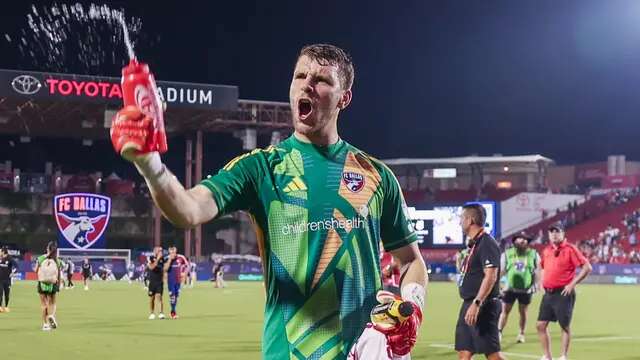 Maarten Paes tampil apik saat FC Dallas menang 2-0 atas St. Louis dalam lanjutan MLS 2024, Minggu (16/6/2024) pagi WIB. (Dok. FC Dallas)