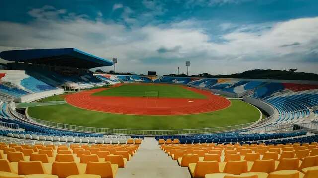 Wajah baru Stadion Kanjuruhan dengan kursi single seat. (Bola.com/Iwan Setiawan)