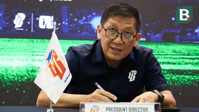 Direktur Utama PT Liga Indonesia Baru, Ferry Paulus. (Abdul Aziz/Bola.com)