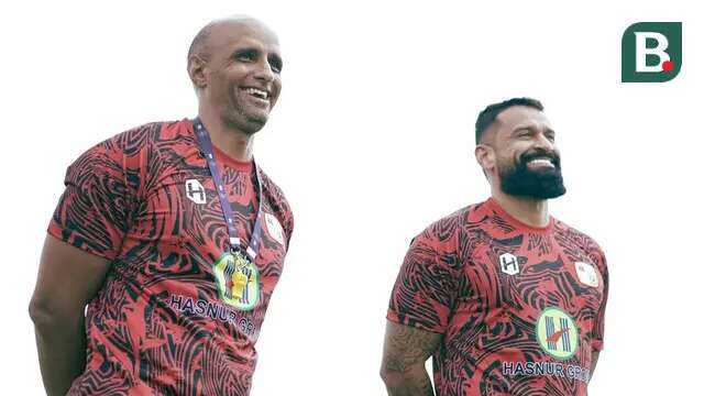 Vitor Tinoco dan Francisco Torres pulang kembali ke Barito Putera sebagai pelatih dan asisten di putaran kedua BRI Liga 1 2024/2025. (Bola.com/Gatot Sumitro)
