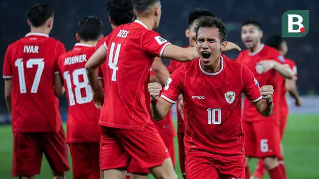 Pemain Timnas Indonsia merayakan gol yang dicetak oleh Egy Maulana Vikri ke gawang Vietnam dalam laga Grup F Kualifikasi Piala Dunia 2026 zona Asia di Stadion Utama Gelora Bung Karno, (SUGBK) Senayan, Jakarta, Kamis (21/3/2024) malam WIB. (Bola.com/Bagaskara Lazuardi)