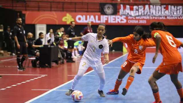 Timnas Futsal Putri Indonesia meraih kemenangan 6-0 atas India pada laga kedua Grup B kualifikasi Piala Asia Futsal Putri 2025 di Among Rogo Sports Hall, Yogyakarta, Jumat (17/1/2025) sore WIB. Hasil positif tersebut membuat Tim Garuda Pertiwi lolos ke putaran final Piala Asia Futsal Putri 2025. (dok. Dokumentasi Futsal Indonesia)