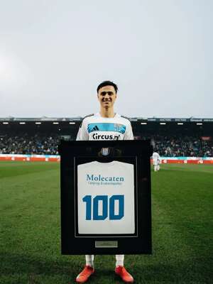 Bek Timnas Indonesia, Eliano Reijnders, semakin mendapatkan kesempatan untuk tampil bersama PEC Zwolle di Eredivisie Belanda. (dok. PEC Zwolle)
