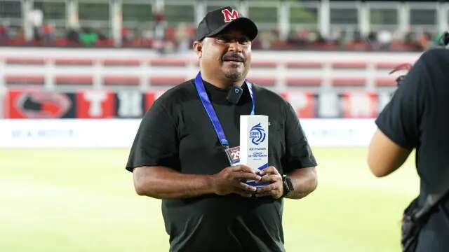 Imran Nahumarury terpilih menjadi pelatih terbaik BRI Liga 1 2024/2025 untuk periode Maret 2025. (Dok. Malut United.