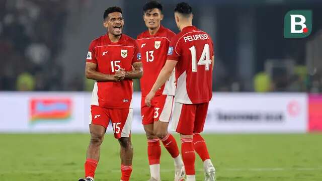 Ricky Kambuaya, Ramadhan Sananta, dan Joey Pelupessy tampil spartan ketika Timnas Indonesia menang 1-0 atas Timnas Bahrain pada laga kedelapan putaran ketiga Grup C kualifikasi Piala Dunia 2026 di Stadion Utama Gelora Bung Karno, Jakarta, Selasa (25/3/2025) malam WIB. (Bola.com/Abdul Aziz)