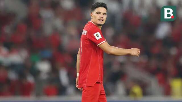 Pemain Timnas Indonesia, Ragnar Oratmangoen saat menghadapi Irak pada laga Grup F putaran kedua Kualifikasi Piala Dunia 2026 zona Asia di Stadion Utama Gelora Bung Karno (SUGBK), Senayan, Jakarta, Kamis (6/6/2024). (Bola.com/M Iqbal Ichsan)