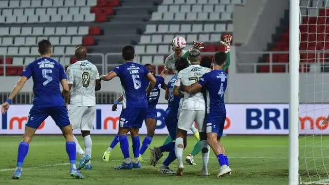 PSIS Semarang vs Persib Bandung di BRI Liga 1 2024/2025. (Dok Persib)
