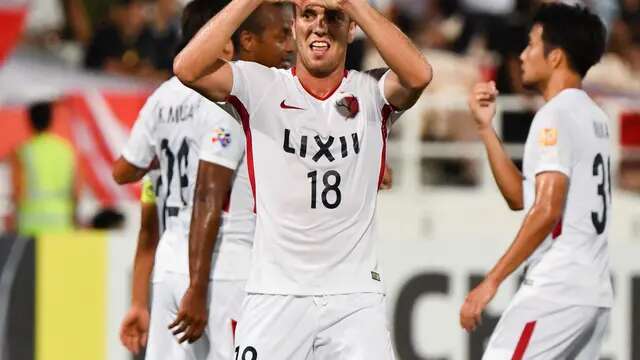 Gelandang timnas China Serginho. (AFP/Anthony Wallace)
