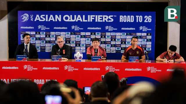 Konferensi pers Timnas China di Stadion Utama Gelora Bung Karno, Jakarta, Rabu (4/6/2025). (Bola.com/Bagaskara Lazuardi)