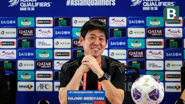 Pelatih Timnas Jepang, Hajime Moriyasu. (Bola.com/Bagaskara Lazuardi)