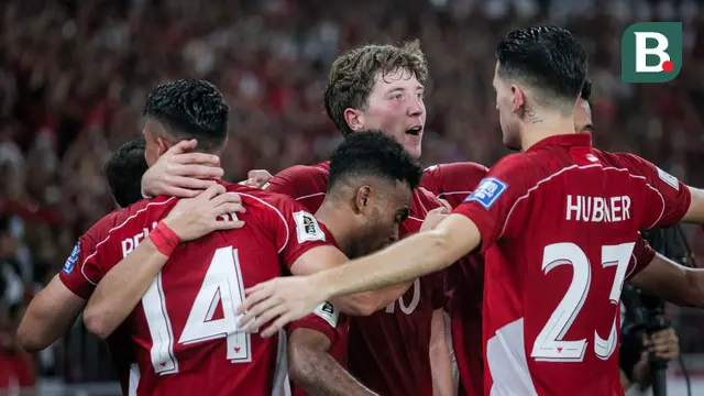 Timnas Indonesia merayakan gol yang dicetak Ole Romeny ke gawang China dalam laga Kualifikasi Piala Dunia 2026 zona Asia di Stadion Utama Gelora Bung Karno (SUGBK) Senayan, Jakarta, Kamis (5/6/2025). (Bola.com/Bagaskara Lazuardi)