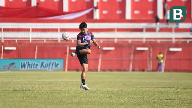 Tito Hamzah, winger Arema FC yang panaskan persaingan starter. (Bola.com/Iwan Setiawan)
