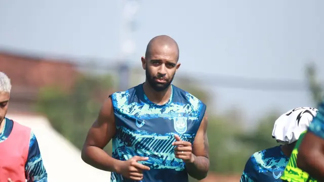 PSIS Semarang akhirnya melengkapi komposisi pemain asingnya untuk musim depan. Yang terbaru, mereka mendatangkan Lucas Gama, bek asal Brasil yang bakal menjadi benteng pertahanan Mahesa Jenar. (DOK PSIS)