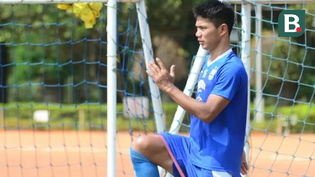 Bek Persib Bandung, Achmad Jufriyanto. (Bola.com/Erwin Snaz)