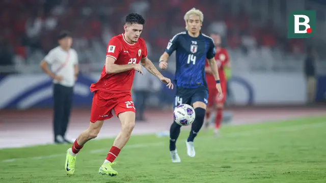 Pemain Timnas Indonesia, Justin Hubner, saat melawan Jepang pada Kualifikasi Piala Dunia 2026 Zona Asia di Stadion Gelora Bung Karno, Senayan, Jakarta, Jumat (15/11/2024) malam WIB. (Bola.com/Bagaskara Lazuardi)