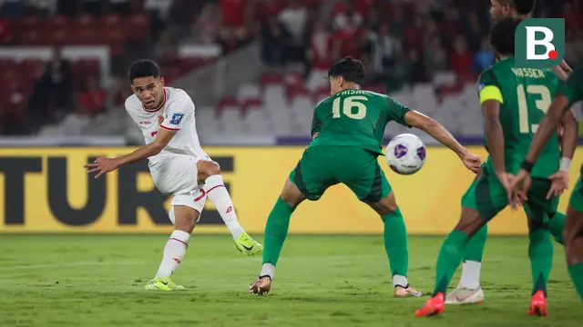 Gelandang Timnas Indonesia, Marselino Ferdinan, mencetak gol ke Gawang Arab Saudi pada matchday 6 Kualifikasi Piala Dunia 2026 Zona Asia di Stadion Utama Gelora Bung Karno (SUGBK), pada Selasa (19/11/2024) malam WIB. (Bola.com/Abdul Aziz)