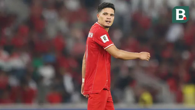 Pemain Timnas Indonesia, Ragnar Oratmangoen saat menghadapi Irak pada laga Grup F putaran kedua Kualifikasi Piala Dunia 2026 zona Asia di Stadion Utama Gelora Bung Karno (SUGBK), Senayan, Jakarta, Kamis (6/6/2024). (Bola.com/M Iqbal Ichsan)
