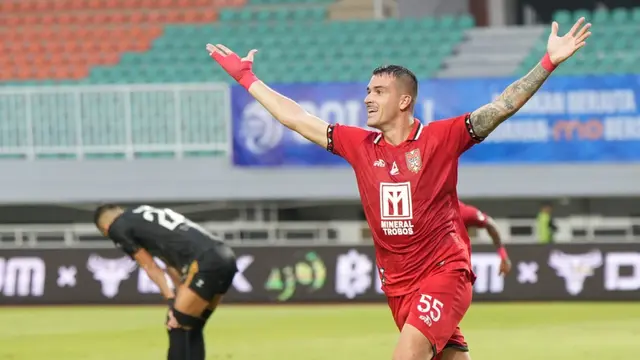 Pemain asing Malut United Chechu Meneses. (Gatot Sumitro/Bola.com)