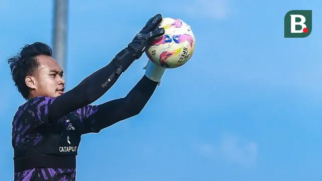 Kiper muda Husna Malik akan menggantikan Leo Navacchio saat Persik menantang Bali United. (Bola.com/Gatot Sumitro)