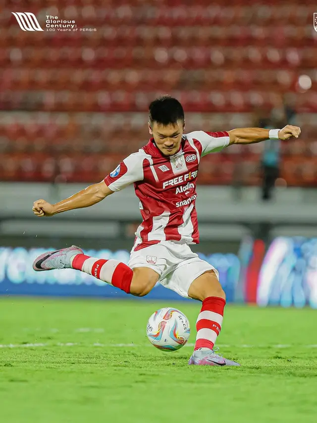 Aksi gelandang Persis Solo asal Jepang, Sho Yamamoto saat melawan Arema FC. (Dok Persis Solo)